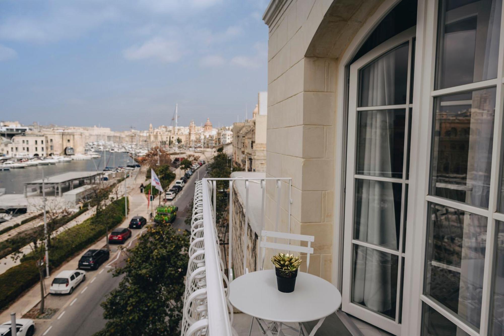 Dock 1 Boutique Hotel Cospicua Exterior photo